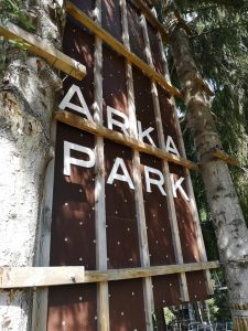 Arka Park Păltiniș – adrenalină cu familia la parcul de aventură