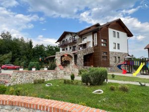 Casa Luanna **** – o pensiune cu stil la poalele munților Făgăraș